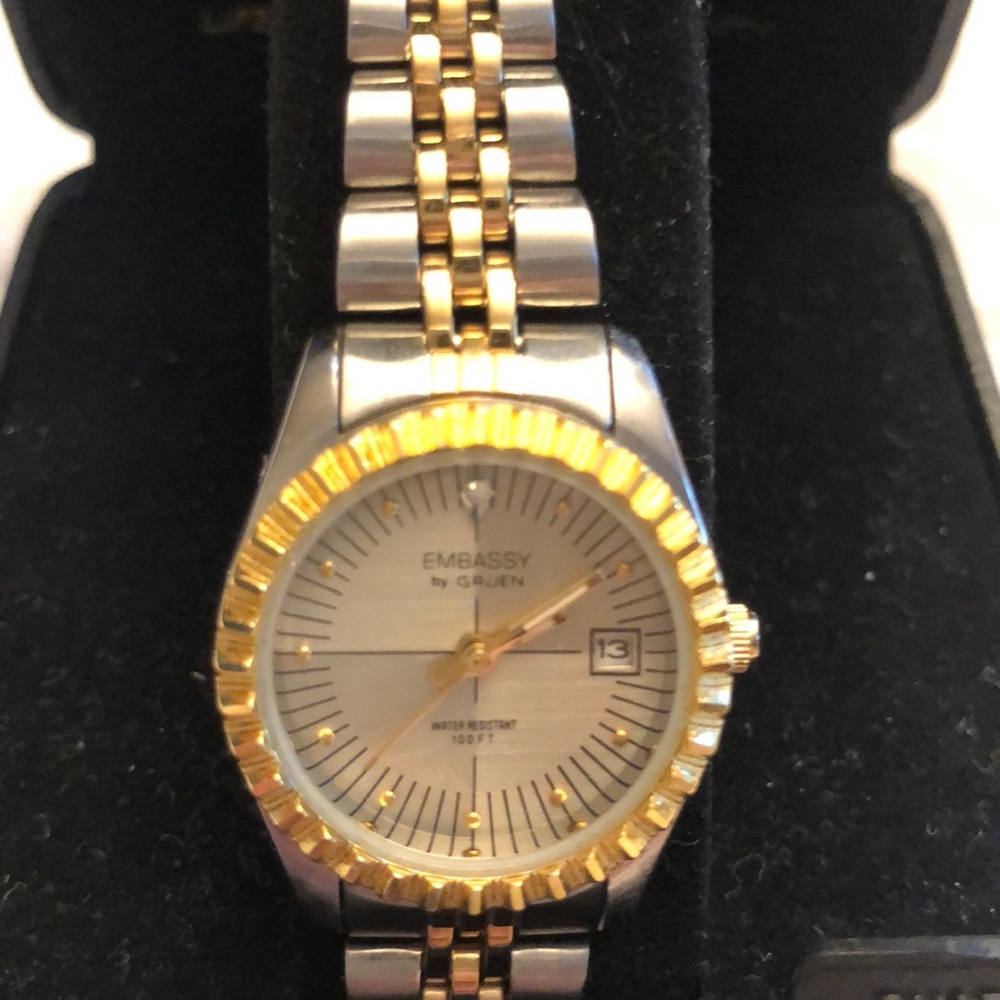 Woman’s watch two-tone